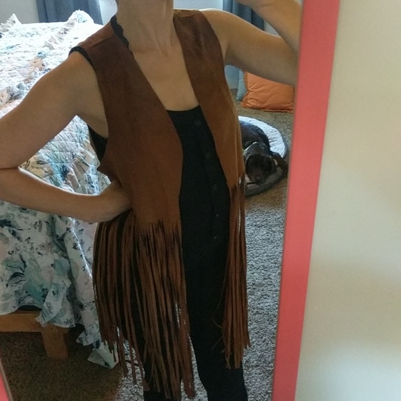 NWOT faux suede leather fringe vest boho cowgirl - Picture 4 of 5